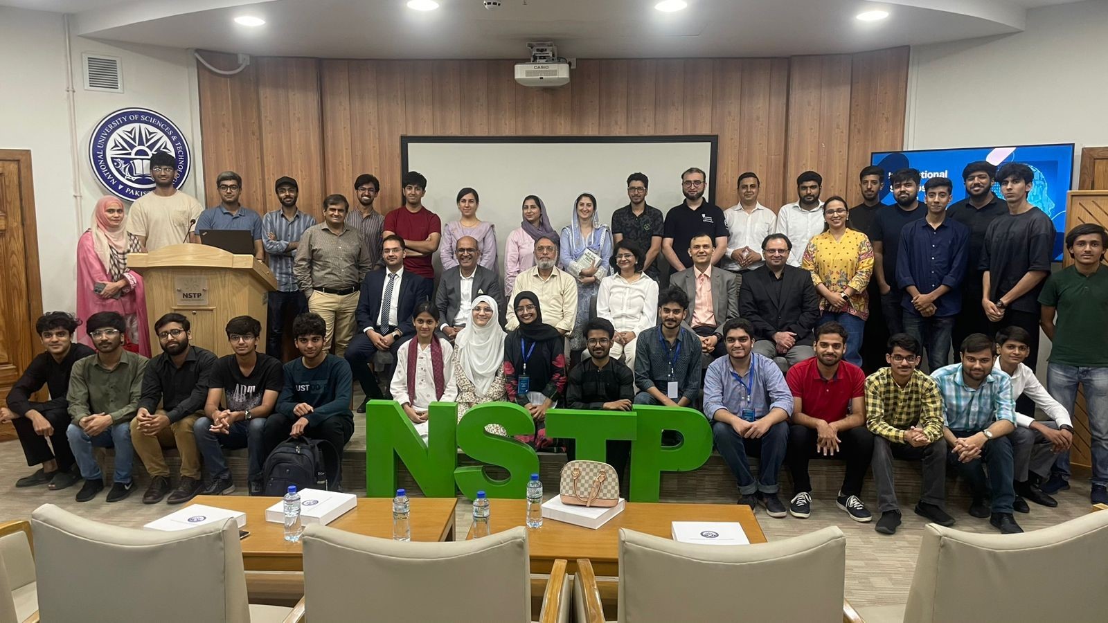 International Symposium on AI Governance - Digital Intellix 4PL Achievement